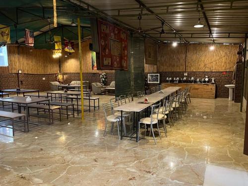 Hotel Panchsheel Raipur rani - Naraingarh Rd I Couple friendly