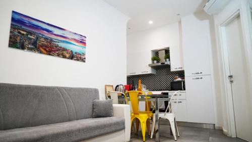 Scugnizzo Apartment, Naples (photo 8)