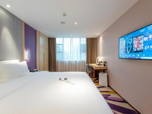 room detail thumbnail 1