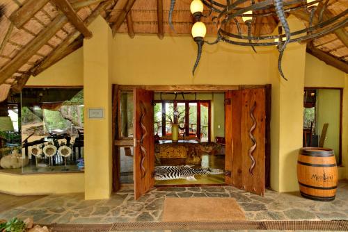 Motswiri Private Safari Lodge