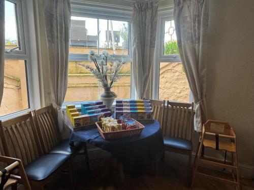 Winchmore Hotel - image 2