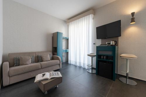 Reginna Palace Hotel - image 2