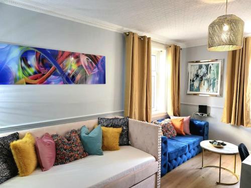 4 Bedrooms Apartment By Sensational Stay Short Lets & Serviced Accommodation, Edinburgh (photo 4)