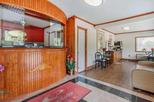 Econo Lodge Fort Jackson in Columbia, USA