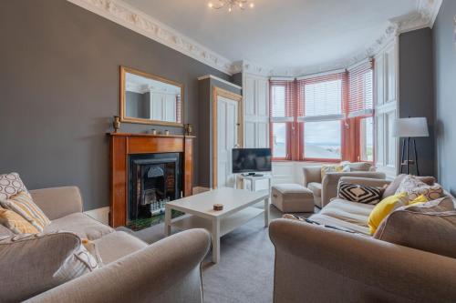 Bridge View Apartments - image 2