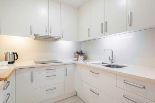 Precioso apartamento en el puerto de Jávea (Precioso apartamento en el puerto de Javea) in อาดัวนาส