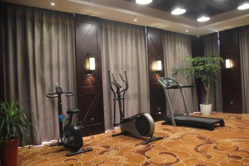 New Beacon Chuyu Hotel – Wuhan, OH