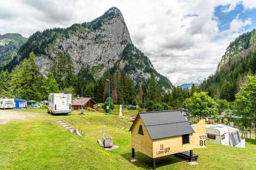 gute günstige campingstühle Hochwertiger Campingstuhl, Design Kampierstuhl Eiche ecru, faltbar aus Holz – ethicamper ZAN Oekotex Baumwoll-Handschuhe standard natur Abmessungen des Zubehörs:S