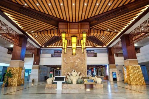 Fu'an Tailong Sea-view Hotel (Danzhou Haihua Island)