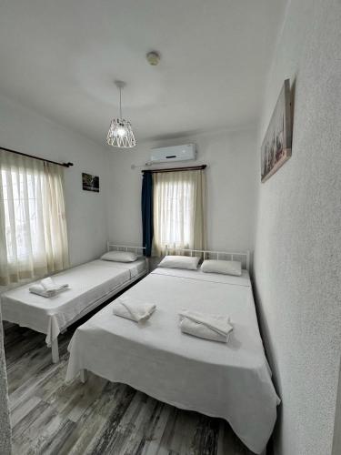 Denizati Pension Room Type - Standard Triple Room