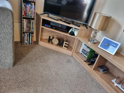 Tattershall Lakes, Castle View