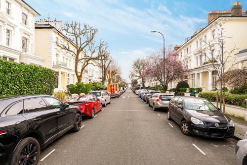 Elegant 2 bed near Hampstead and Camden, sleeps 4