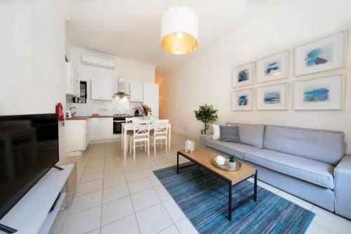 Cozy 3 Bedrooms - Near Sliema Seafront