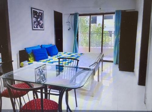 B&B Pune - 2 BHK flat with Kitchen and Free Wi Fi Kharadi,Pune - Bed and Breakfast Pune