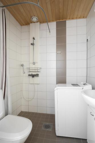Kotimaailma Apartments Kamppi - spacious 1BR, Helsinki (photo 5)