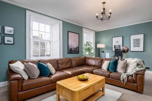 The Stirling Townhouse - image 11