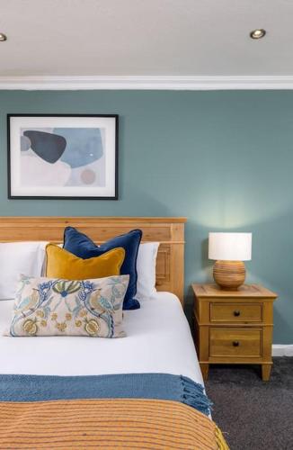 The Stirling Townhouse - image 10