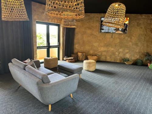 Shared lounge/TV area, Pestana Gramacho Residences in Estombar