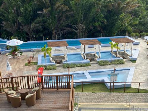 Apto em Condomínio Resort entre Ponta Negra e Cotovelo