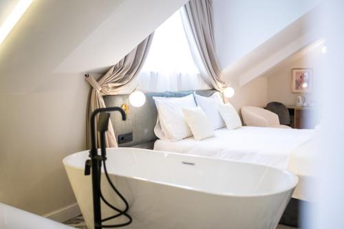 Boem Exclusive Rooms Skadarlija – Belgrade, NY