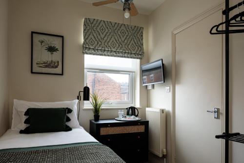 Brayford Guest House - image 13