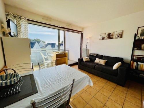 Apartment image 6