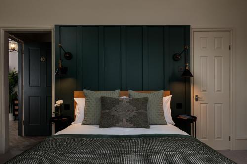 Brayford Guest House - image 12