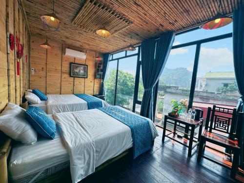 Sleeps 3