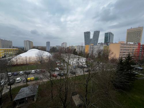 Hoa Stay - metro station Pankrac