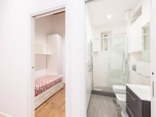 Trastevere Luxury Bright Apartment, Rom (Foto 5)