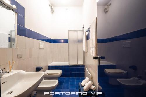 Ducha, Papù by PortofinoVip (Papu by PortofinoVip) in Portofino