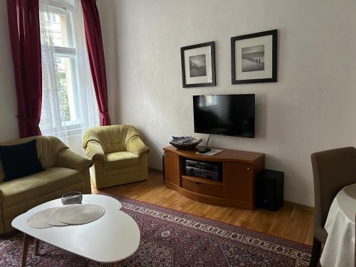 Apartment Sadova - image 4