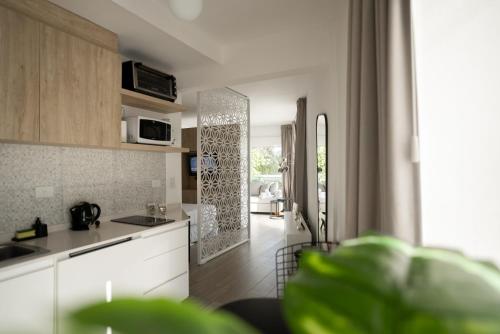 Kitchen, Sucre Suites in Belgrano