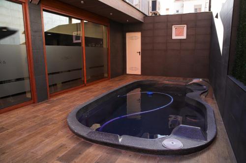 APARTAMENTO SANTA POLA ZONA CLUB NAUTICO PISCINA COMUNITARIa 4 - image 4