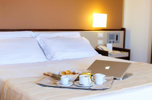 Astoria Palace Hotel - image 6