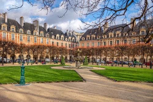Veeve - Haut Marais Glam - image 11