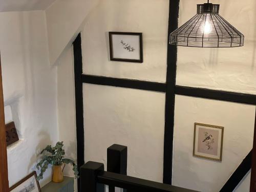 Charming 2BR Cottage Retreat in the Centre of Bicester