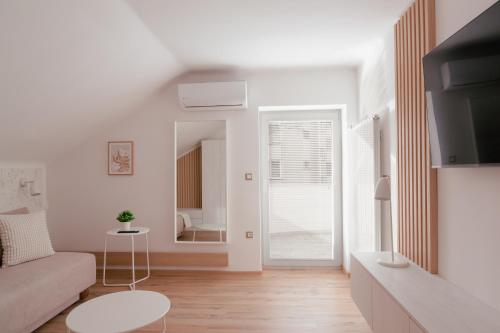 Luxury 2 bedroom NEW apartment with private parking, Lublaň (fotografie 3)