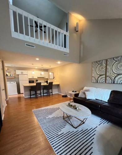 1 bdr. near TBK Sports Complex. in Bettendorf, USA