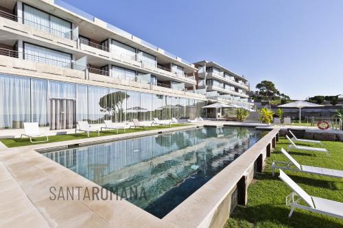 Exterior view of Santa Romana Apartments & Suites