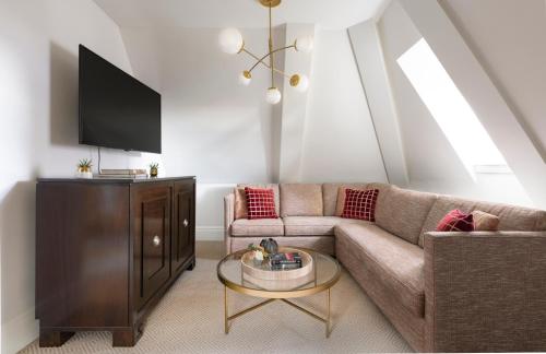 534215963 Fairmont Le Chateau Frontenac
