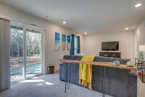 3 Mi to Ocean City Boardwalk Townhome with 2 Decks in Nyugat-Ocean City