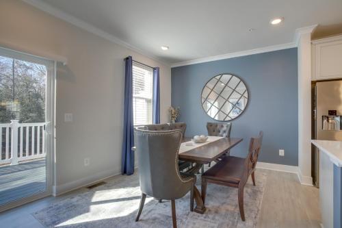 3 Mi to Ocean City Boardwalk Townhome with 2 Decks in Nyugat-Ocean City