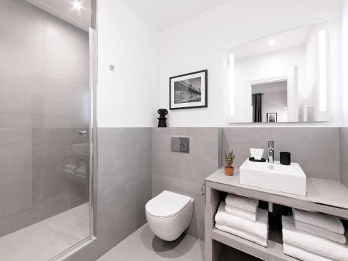 LivinParis - Luxury AC 3 Bedrooms Opera III - image 7