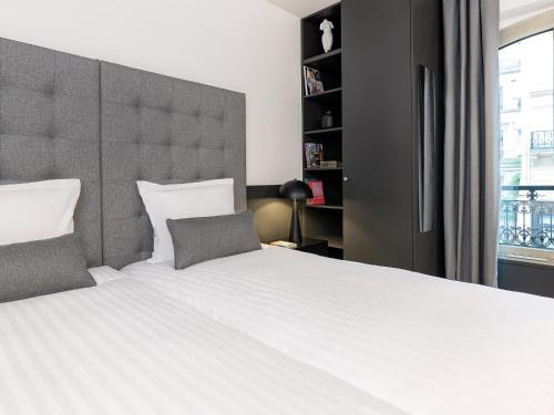LivinParis - Luxury AC 3 Bedrooms Opera III - image 9