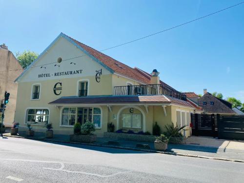 C La Suite – Pomponne, TX