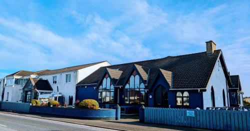 Inn On The Coast - image 14