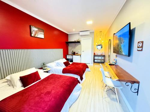 2 double beds
