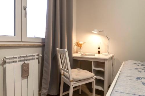 Elegant comfy three-rooms apartment in Eur with parking