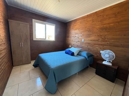 Chalé de 2 quartos, com estacionamento, a 5 min da praia!